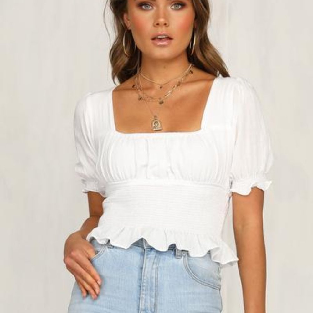 Runway Scout Santana Smocked White Crop Top | US 4